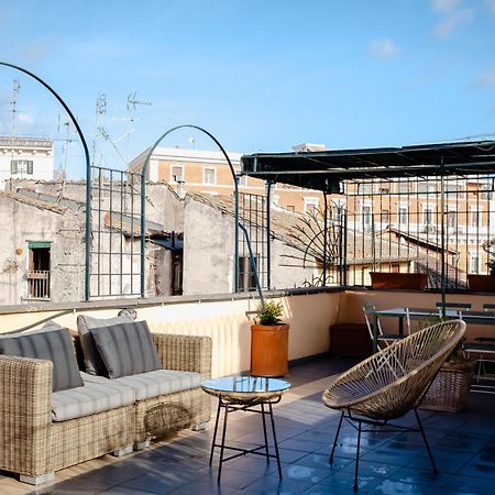 Amazing Penthouse With Terrace And Rooftop In Trastevere 로마 외부 사진
