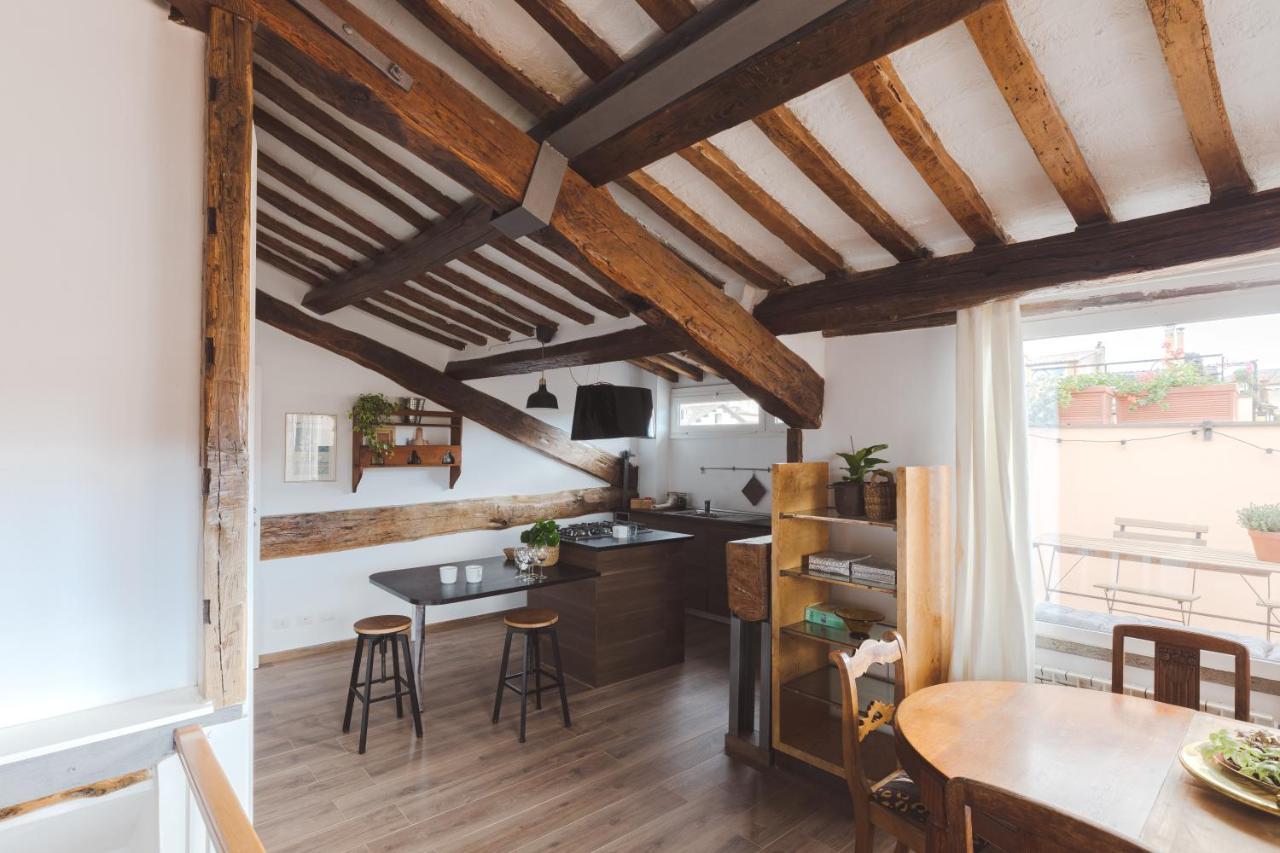 Amazing Penthouse With Terrace And Rooftop In Trastevere 로마 외부 사진