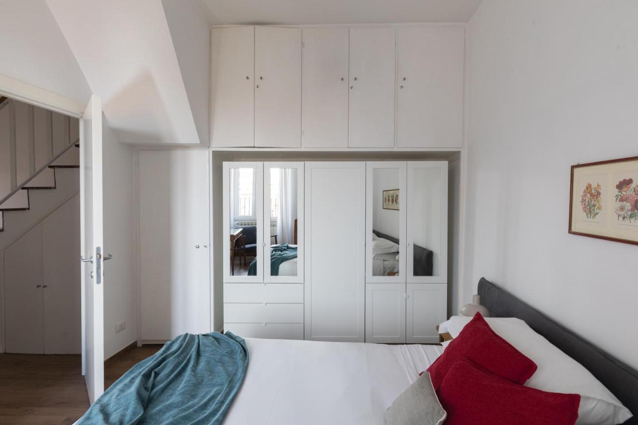 Amazing Penthouse With Terrace And Rooftop In Trastevere 로마 외부 사진