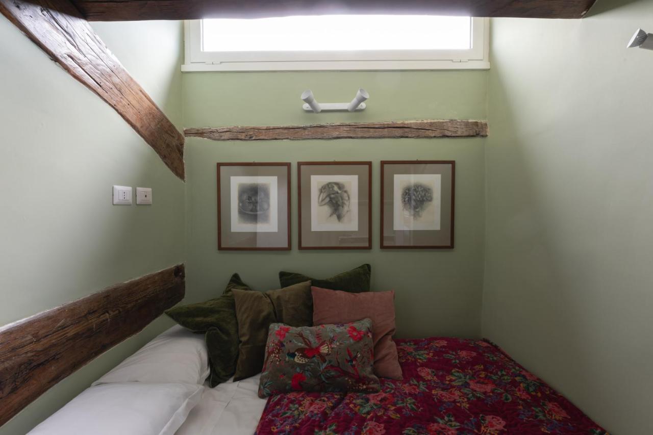 Amazing Penthouse With Terrace And Rooftop In Trastevere 로마 외부 사진