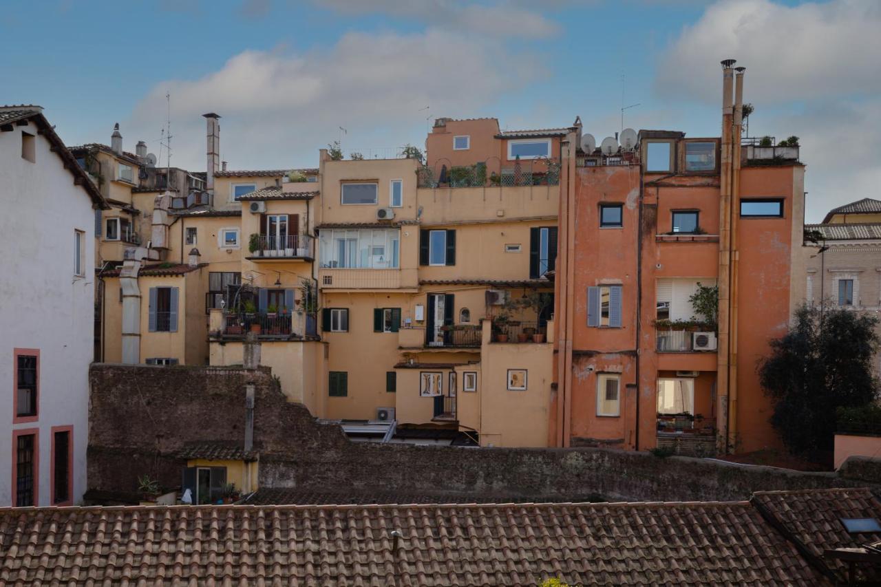 Amazing Penthouse With Terrace And Rooftop In Trastevere 로마 외부 사진
