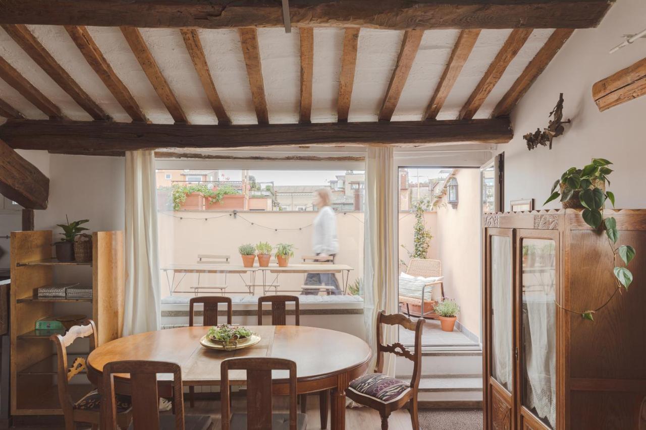 Amazing Penthouse With Terrace And Rooftop In Trastevere 로마 외부 사진