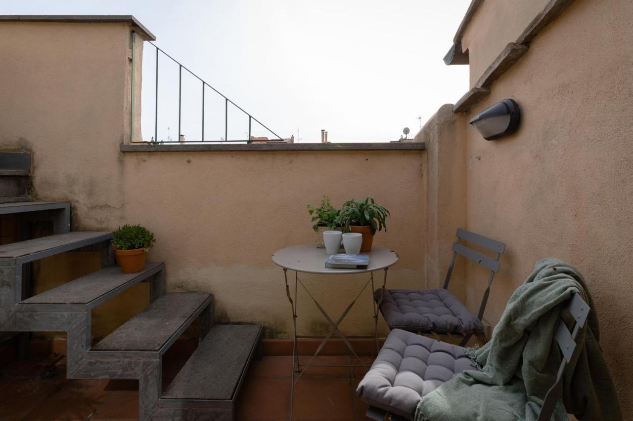 Amazing Penthouse With Terrace And Rooftop In Trastevere 로마 외부 사진