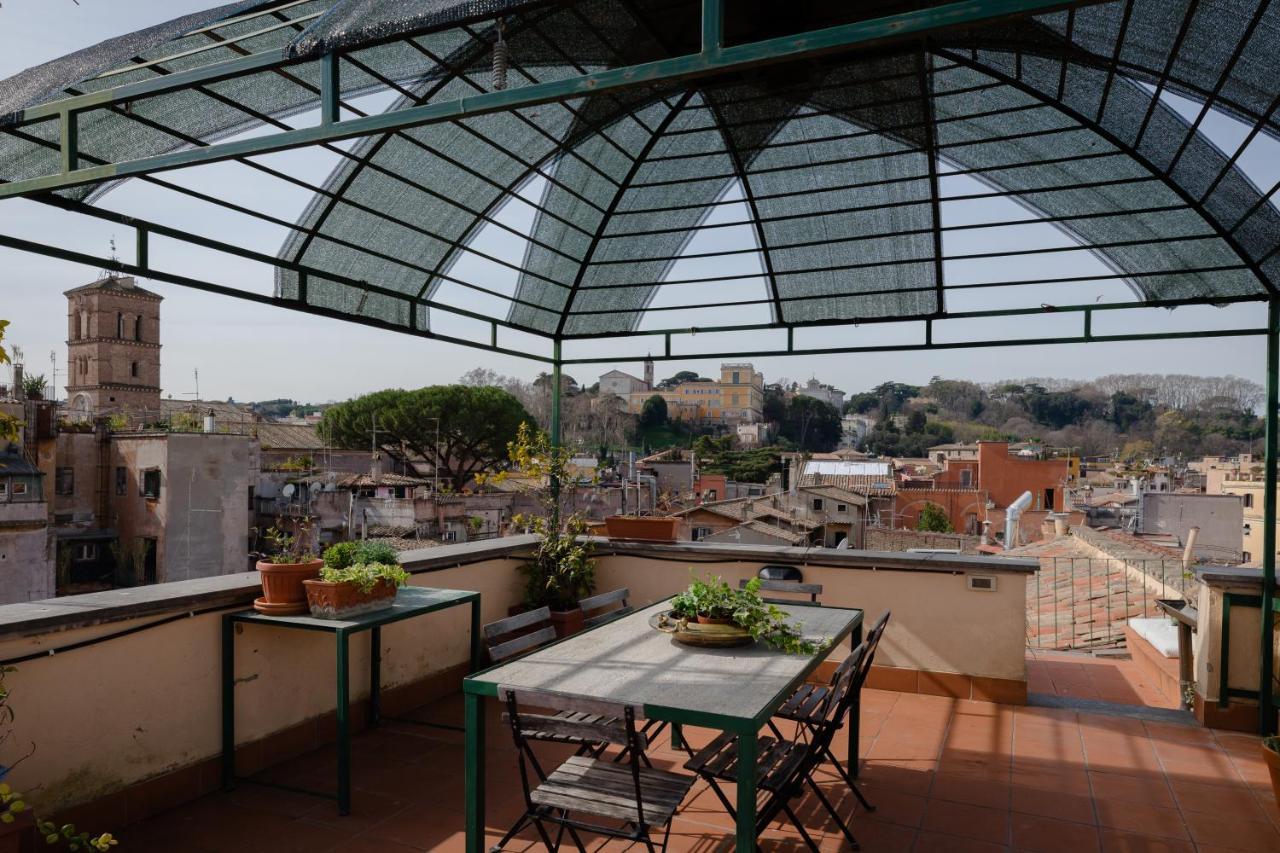 Amazing Penthouse With Terrace And Rooftop In Trastevere 로마 외부 사진
