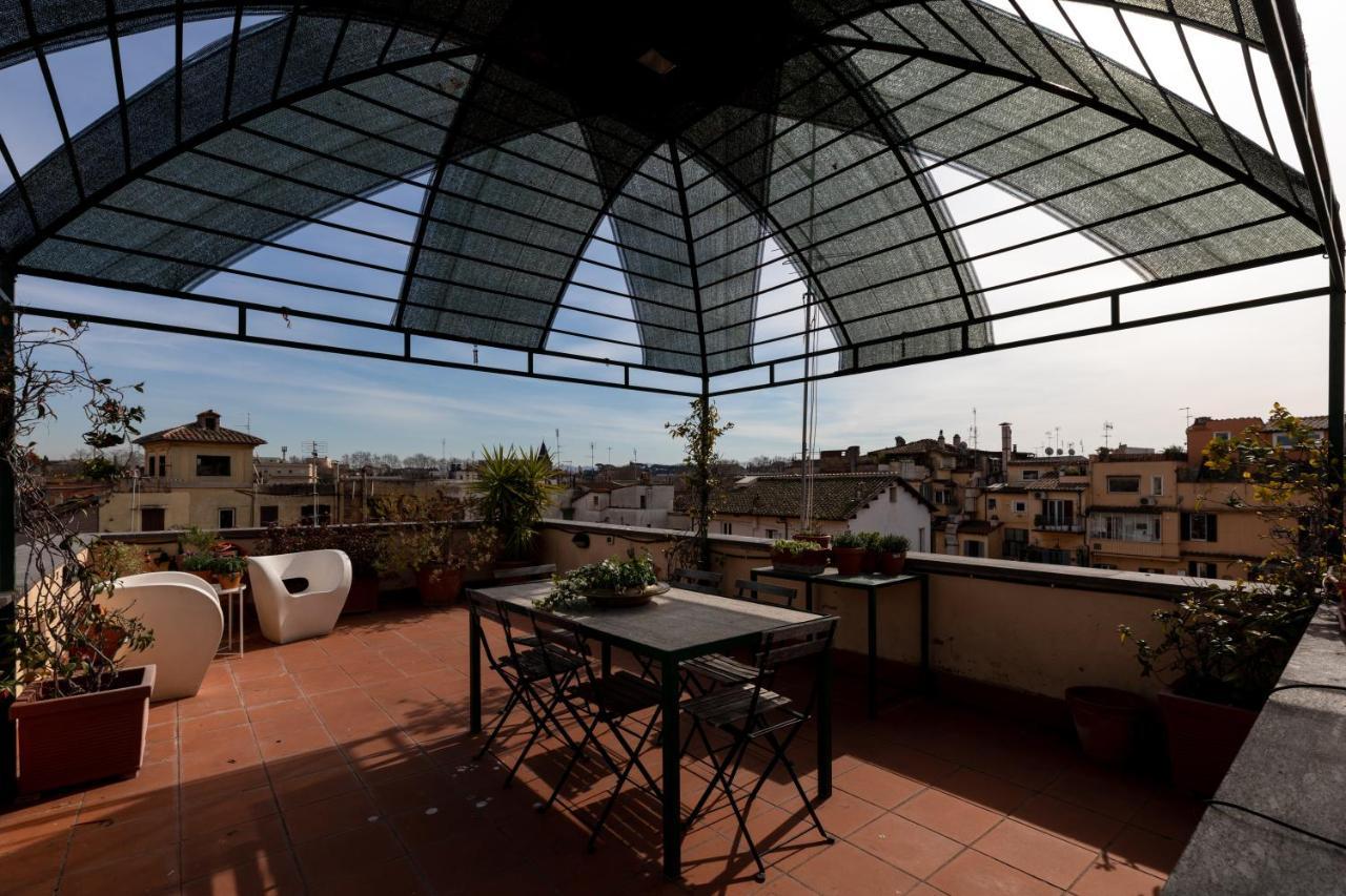 Amazing Penthouse With Terrace And Rooftop In Trastevere 로마 외부 사진