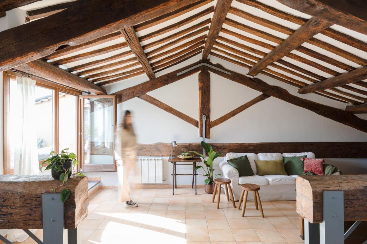 Amazing Penthouse With Terrace And Rooftop In Trastevere 로마 외부 사진