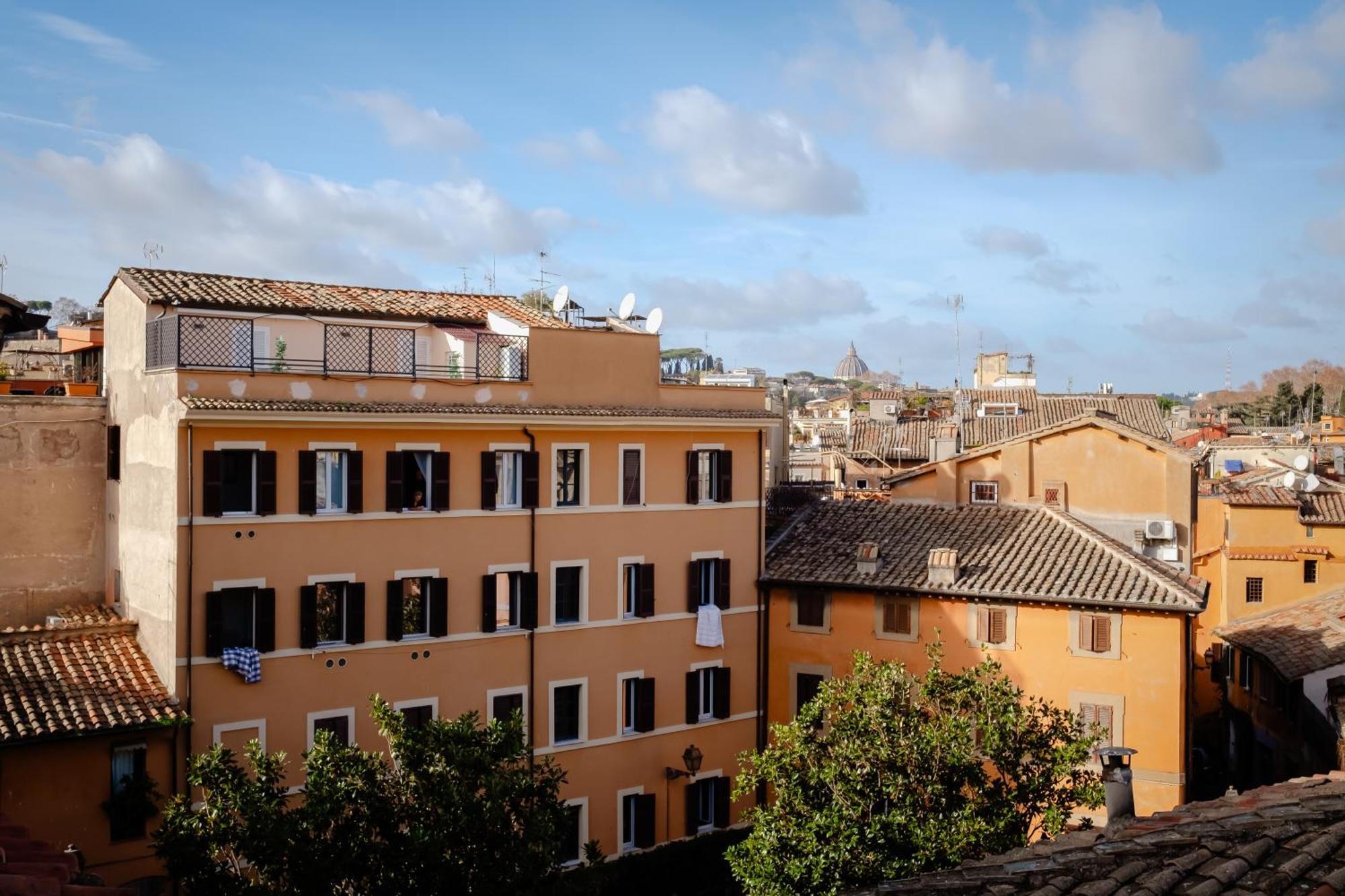 Amazing Penthouse With Terrace And Rooftop In Trastevere 로마 외부 사진