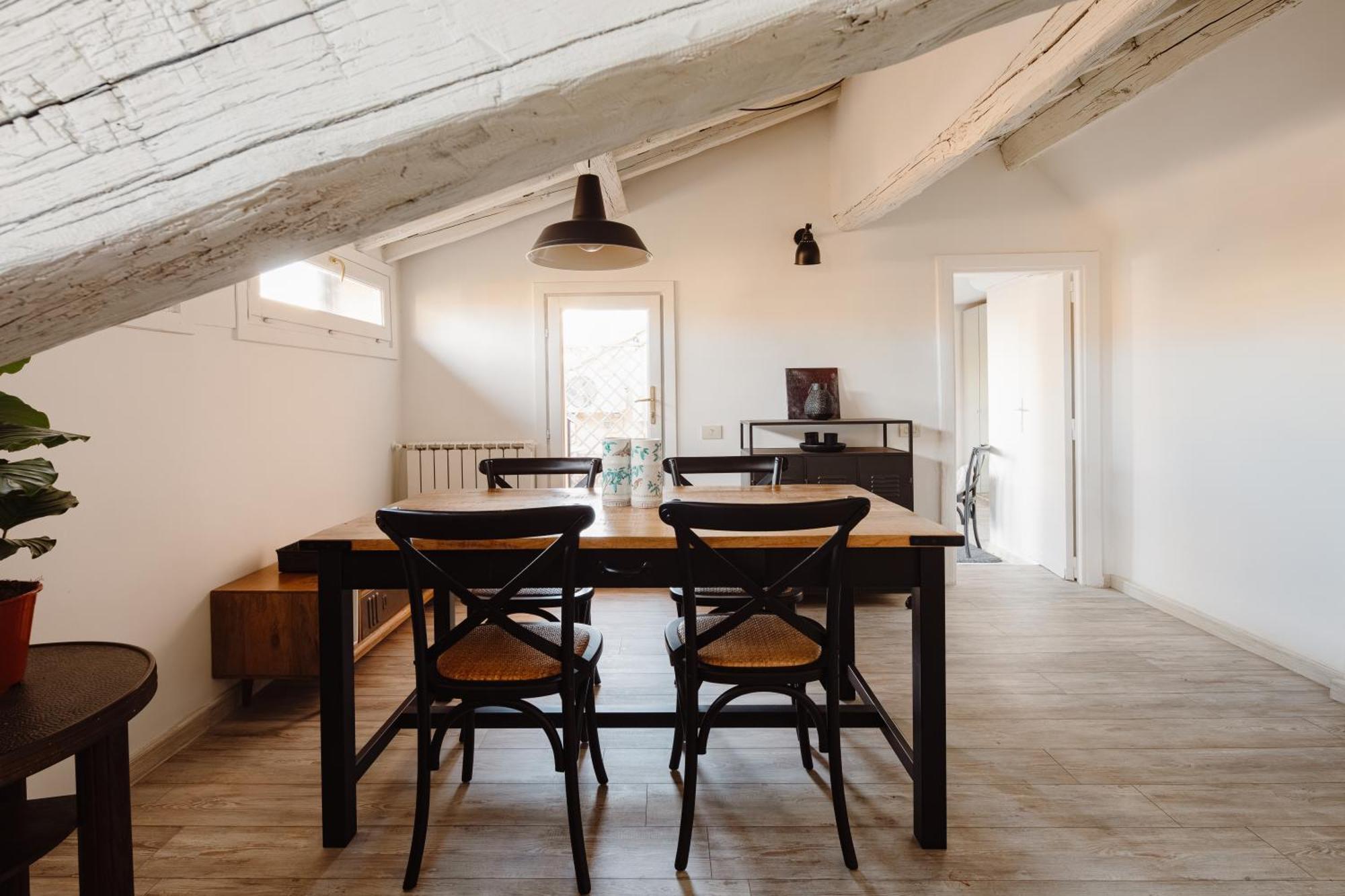 Amazing Penthouse With Terrace And Rooftop In Trastevere 로마 외부 사진